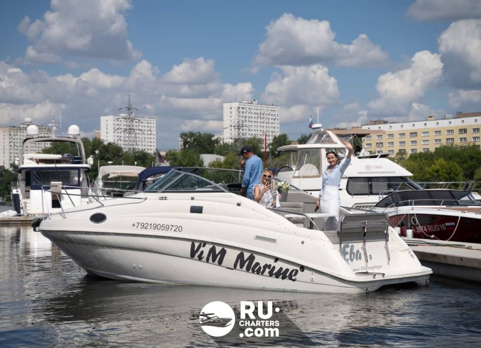 Аренда катера в Москве «rinker Fiesta Vee 250» Аренда катера в Москве «rinker Fiesta Vee 250»