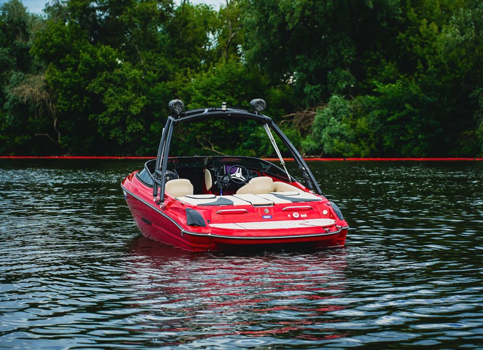 «stingray 225 Se» Аренда катера в Москве «stingray 225 Se» Аренда катера в Москве